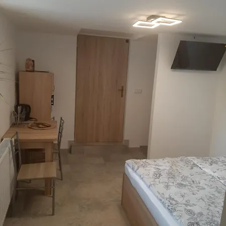 Apartman Luka 2 Buchlovice Exterior photo
